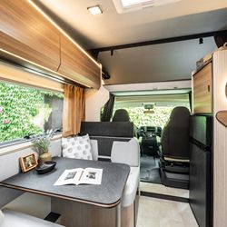 Obytný vůz Rimor Sarus 5