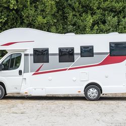 Obytný vůz Rimor Seal 695