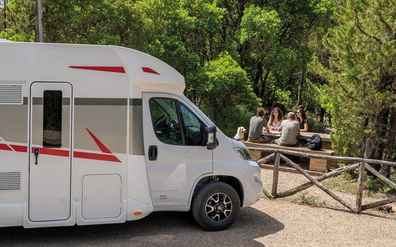 půjčovna obytných vozů